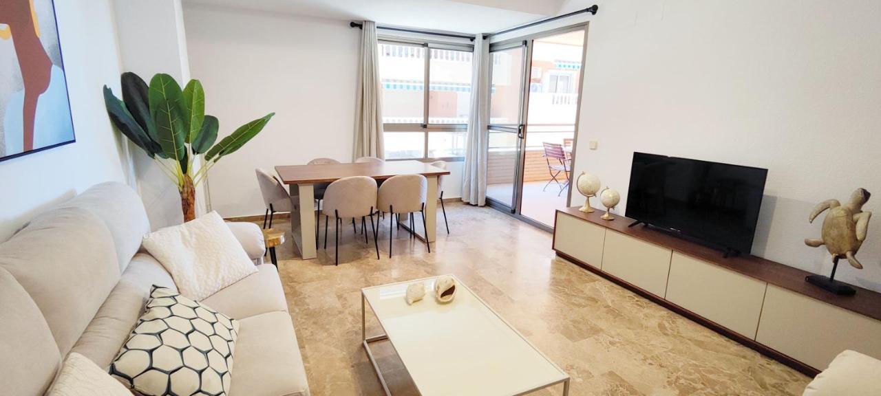 Apartamento Puerto Marino By Denia Costa מראה חיצוני תמונה