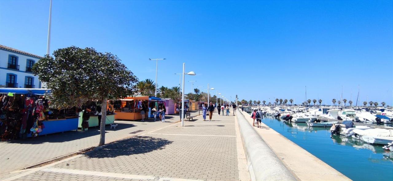 Apartamento Puerto Marino By Denia Costa מראה חיצוני תמונה