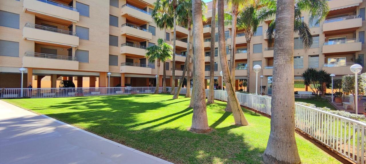Apartamento Puerto Marino By Denia Costa מראה חיצוני תמונה